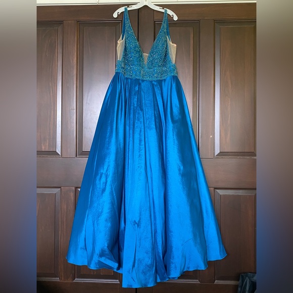 Blush Prom Dresses & Skirts - Teal Prom Dress